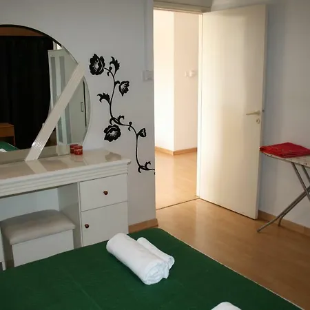 Chanteclair Apartment *